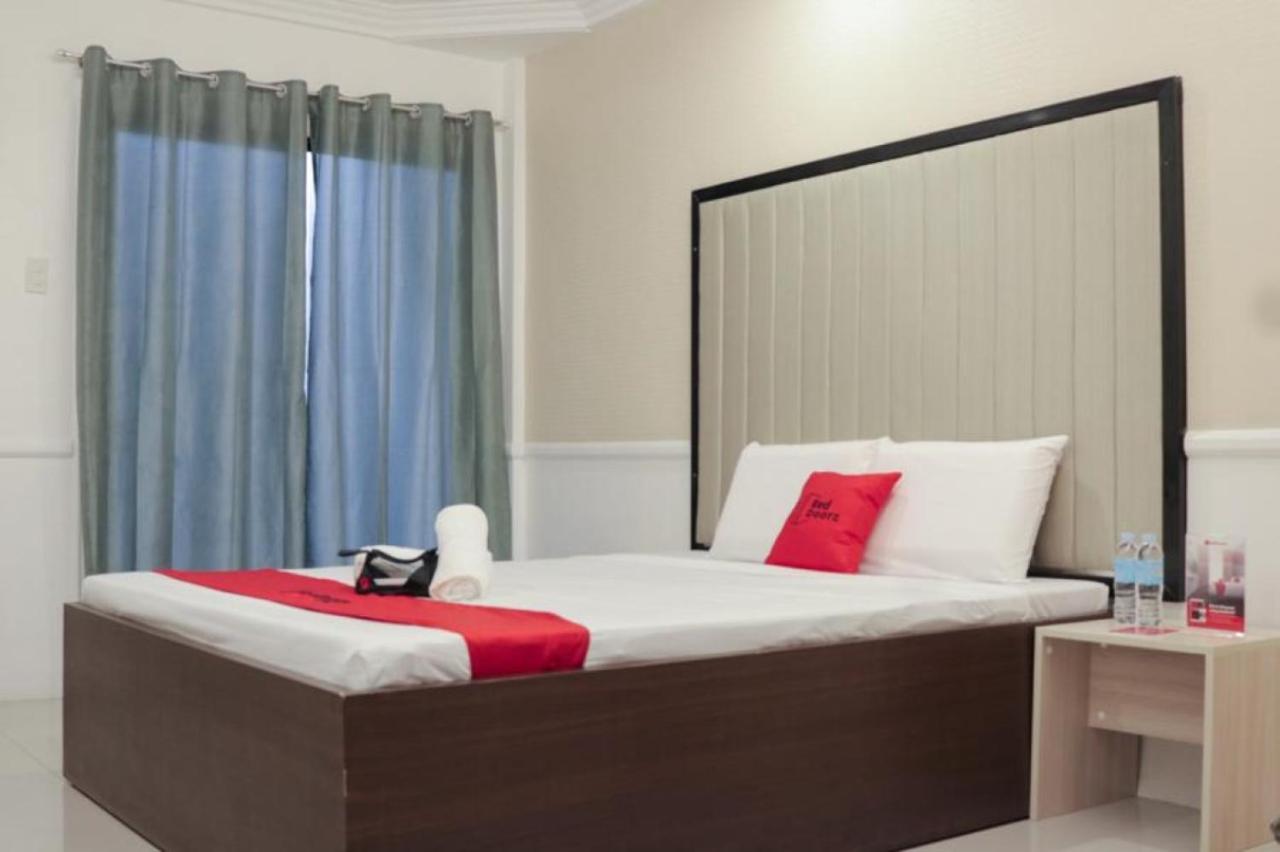 Reddoorz Premium @ Wireless Mandaue Cebu Hotel Kamer foto