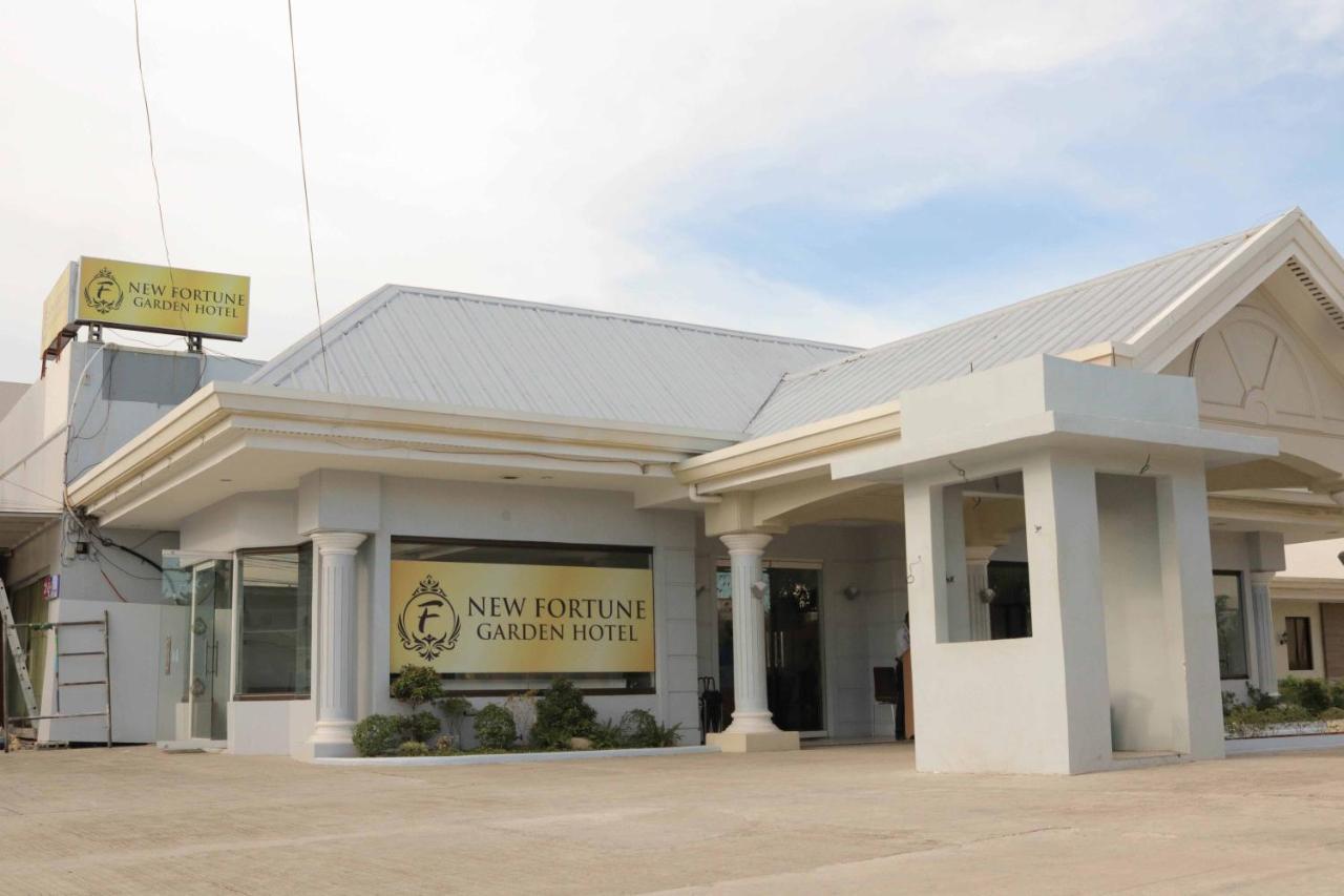 Reddoorz Premium @ Wireless Mandaue Cebu Hotel Buitenkant foto